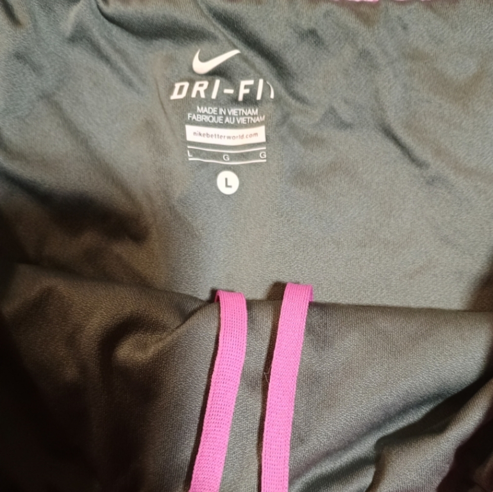 Nike Women's Athletic Shorts in Gray and Pink - Picture 2 of 3